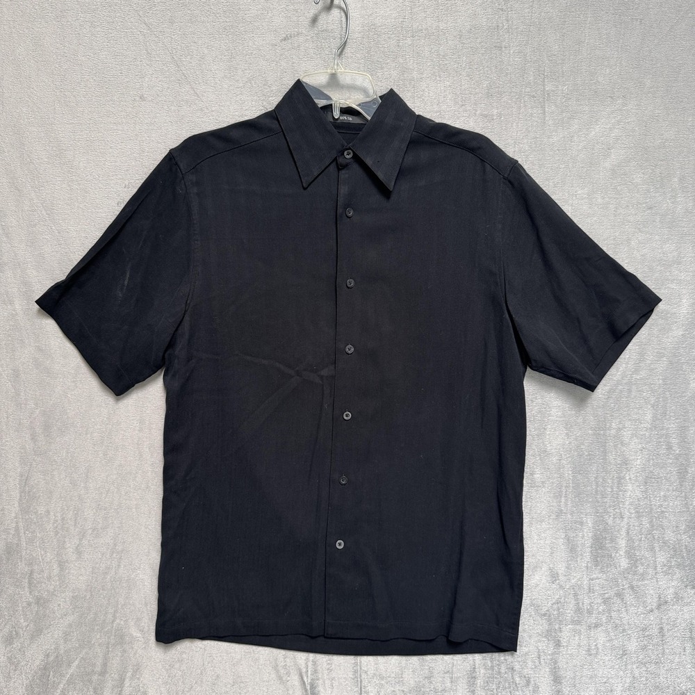 Claiborne Shirt Mens Small Black 100% Silk Short Sleeve Button Up Casual